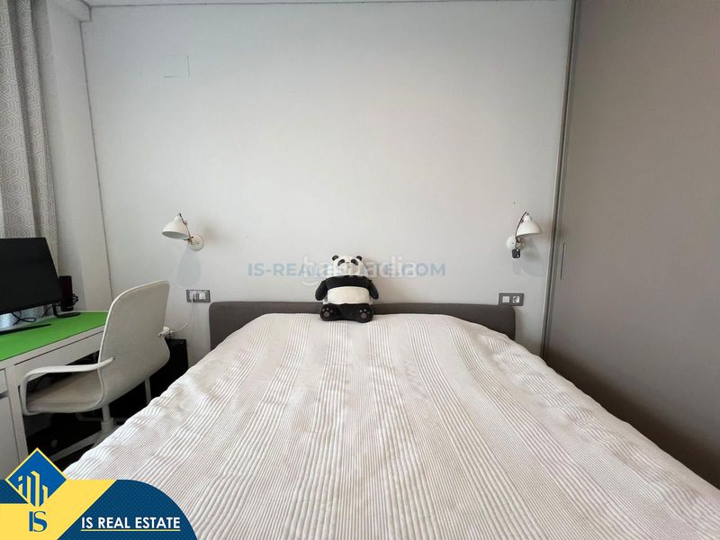 Foto b2c12f26-9ea1-4ba2-a7b6-cd204b185755. Chalet villa con piscina privada, alicante, . 3 habitaciones | 140 m² | a 500 metros del mar en Torrevieja