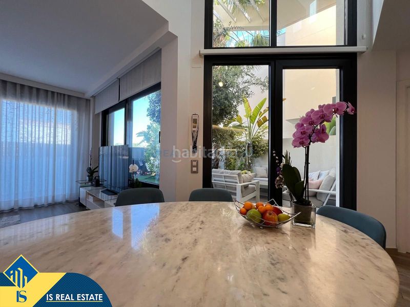 Foto d6adb131-3f3f-4d30-8d4c-a0db68044b8e. Chalet villa con piscina privada, alicante, . 3 habitaciones | 140 m² | a 500 metros del mar en Torrevieja