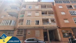 Apartament a Antonio Machado. Apartamento con piscina compartida, alicante, torrevieja, playa