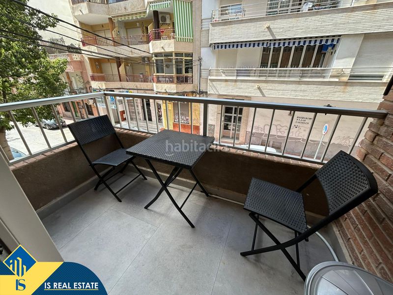 Foto 4fda805f-b40d-47dd-abaf-86d3b54cb204. Apartament amb calefacció a Antonio Machado Torrevieja