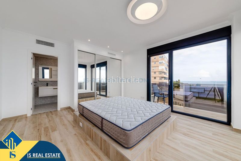 Foto 5d2dbcf2-74d4-4d4a-8722-df47c9264e4f. Chalet mit heizung parking pool in Cabo Cervera Torrevieja