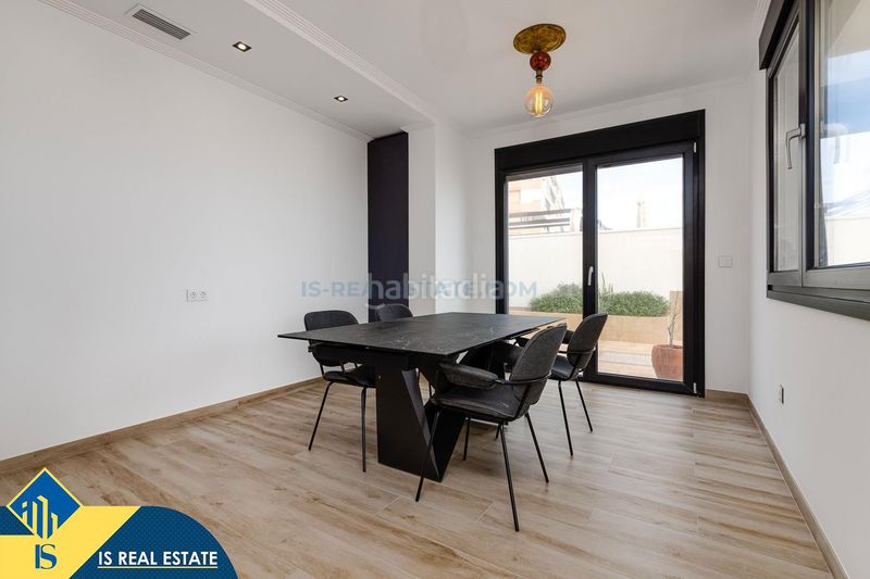 Foto e2d1e131-4147-4048-bfa6-6a4aa2fb3d14. Chalet mit heizung parking pool in Cabo Cervera Torrevieja