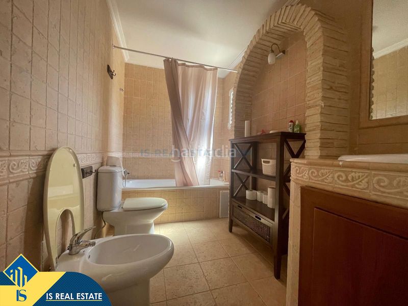 Foto 31e8eb8a-8867-43e7-acba-24af7b158d27. Chalet mit heizung pool in Cañada del Molino Torrevieja