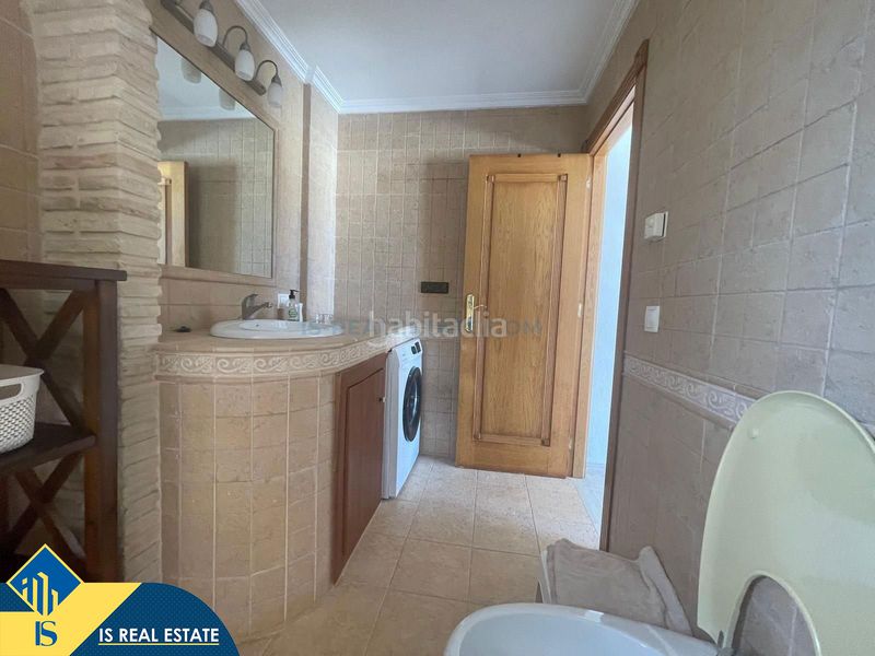 Foto 3adc2f2c-852c-4322-90d9-a30cc3f709d3. Chalet mit heizung pool in Cañada del Molino Torrevieja