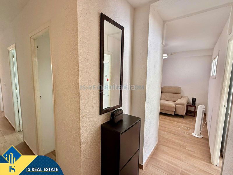 Foto 21736b12-dc1d-4169-80b6-4647eee91aa3. Apartament amb calefacció a Zona Playa de los Locos Torrevieja