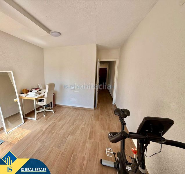 Foto 3e7e0ee0-776d-4194-82f2-2507bdffd1f4. Apartament amb calefacció a Zona Playa de los Locos Torrevieja