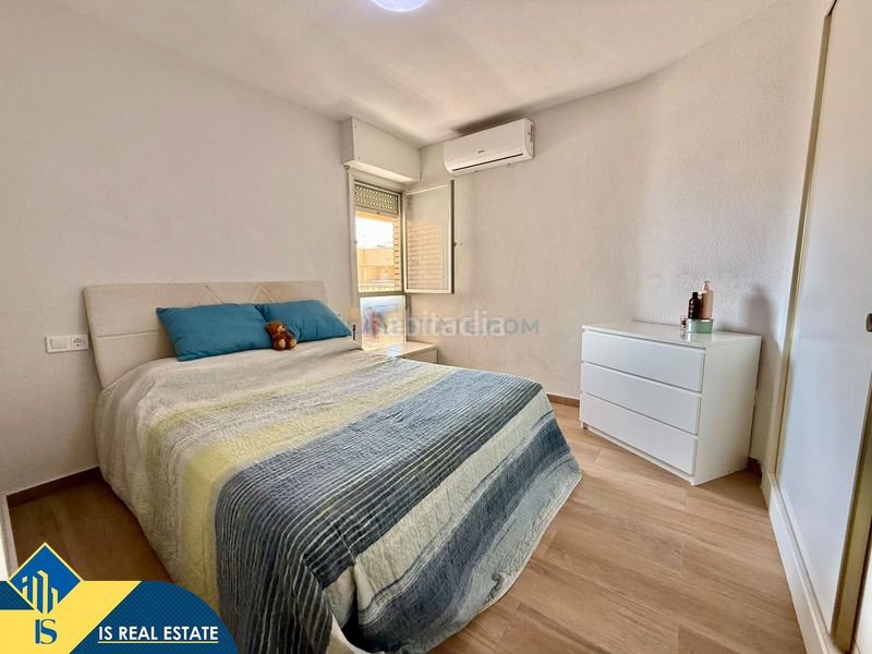 Foto 8aae77e3-e2bb-4236-9c80-fcb3015f7c68. Apartament amb calefacció a Zona Playa de los Locos Torrevieja