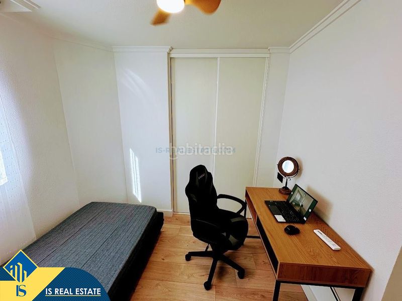 Foto 2fb9d90f-24b2-4356-8b35-cd4788f3e853. Apartament amb calefacció a El Acequión Torrevieja