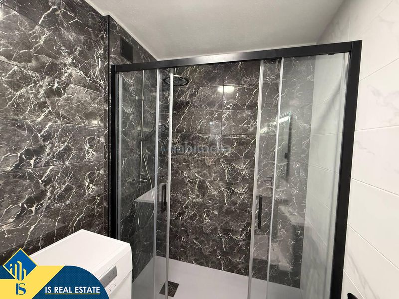 Foto 303bff20-3e1b-4dec-9469-3f349a42ee30. Apartament amb calefacció a El Acequión Torrevieja