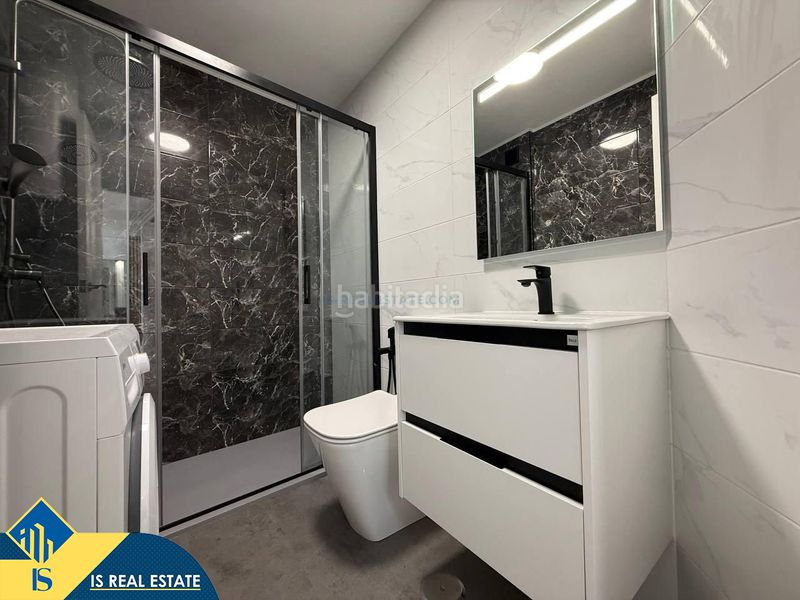 Foto 6bc94ea3-f011-46c3-a9c7-123b3c2a5939. Apartament amb calefacció a El Acequión Torrevieja