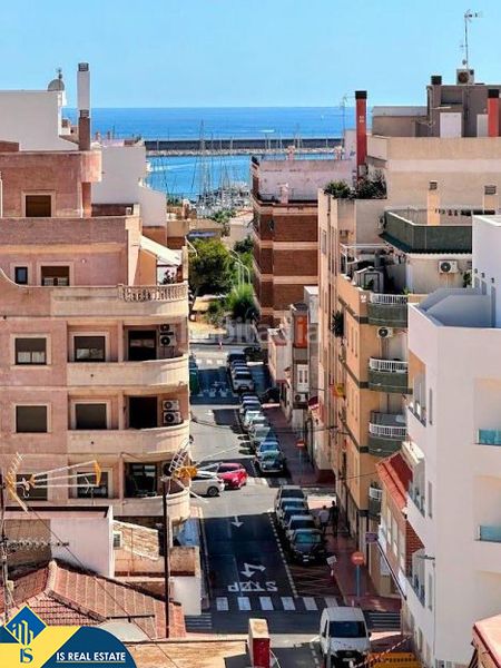 Foto 9a0e8bcc-1098-48cb-9837-9bb6996d3084. Apartament amb calefacció a El Acequión Torrevieja
