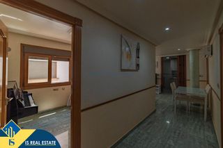 Dúplex  Calle vitoria 32. Ático dúplex con terraza, en la provincia de alicante, ciudad de