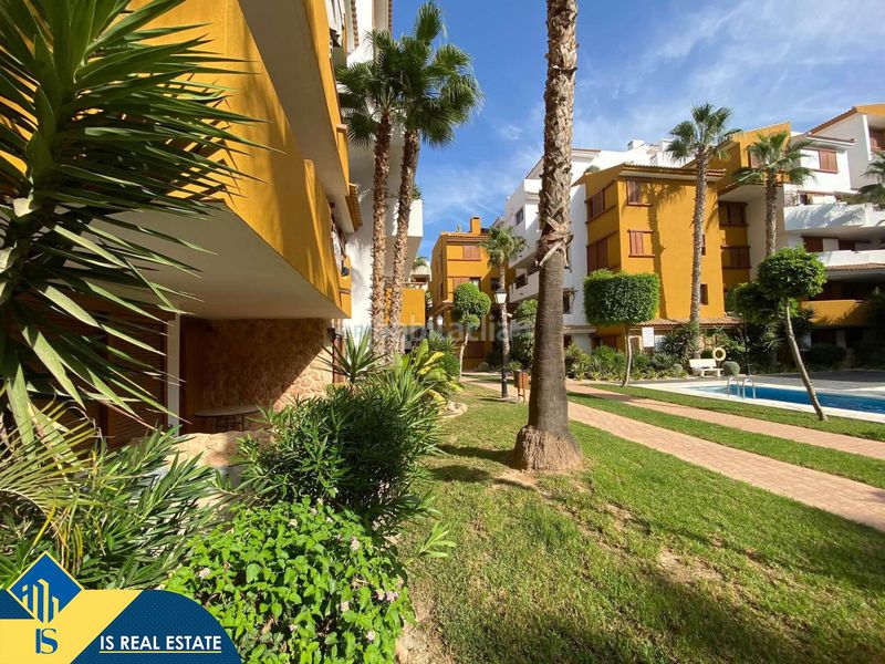 Foto 04f5b658-a2e2-466a-9bd1-a1fcbeb5aa57. Appartement mit heizung parking pool in Punta Prima Torrevieja
