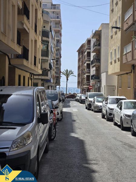 Foto 472b16e6-4883-4e38-91d3-f3d0614d798a. Apartamento  con terraza en venta en la provincia de alicante, , playa del cura. 3 habitaciones | 71 m² | 50 metros del m en Torrevieja