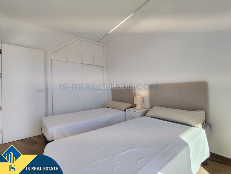 Foto 8739195a-2694-4f47-be8c-588439c853eb. Ático  con piscina comunitaria, en la provincia de alicante, en la ciudad de orihuela costa. 3 habitaciones | 92 m² | a 5,5 kilómet en San Miguel de Salinas