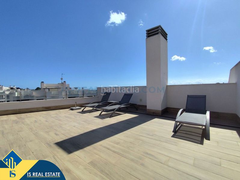 Foto ac89288d-8f31-4e3e-a8ca-987f4a90ee0d. Ático  con piscina comunitaria, en la provincia de alicante, en la ciudad de orihuela costa. 3 habitaciones | 92 m² | a 5,5 kilómet en San Miguel de Salinas