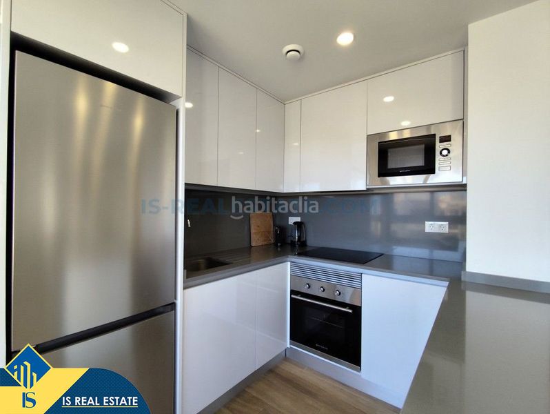 Foto b381add5-fb56-4bf5-8a72-f87ad4ba5561. Ático  con piscina comunitaria, en la provincia de alicante, en la ciudad de orihuela costa. 3 habitaciones | 92 m² | a 5,5 kilómet en San Miguel de Salinas