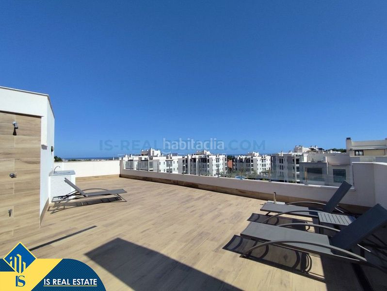 Foto c4710cc7-8c8f-4761-92d6-23a63bfc57dc. Ático  con piscina comunitaria, en la provincia de alicante, en la ciudad de orihuela costa. 3 habitaciones | 92 m² | a 5,5 kilómet en San Miguel de Salinas