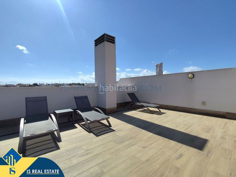 Foto d461e27f-f846-4864-bfb1-d6175382cdee. Ático  con piscina comunitaria, en la provincia de alicante, en la ciudad de orihuela costa. 3 habitaciones | 92 m² | a 5,5 kilómet en San Miguel de Salinas