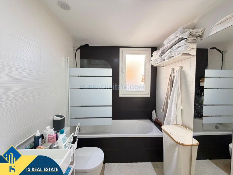 Foto 8532376b-5866-4d2e-b0bf-264e38f1fa13. Appartement mit heizung parking pool in Punta Prima Torrevieja