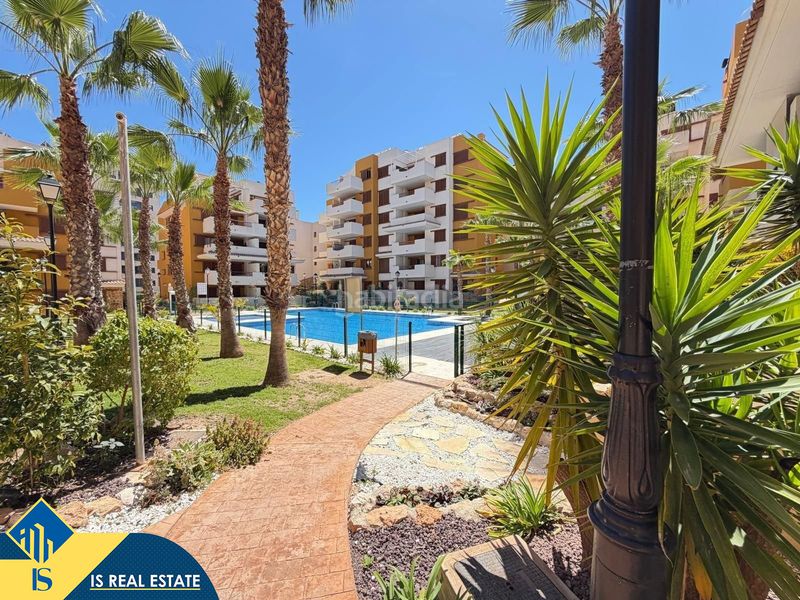 Foto b2a9cd8e-34f2-4eec-8b6e-6b0935767d23. Appartement mit heizung parking pool in Punta Prima Torrevieja