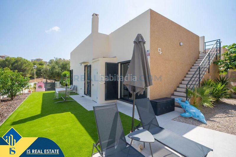 Foto a7308b16-76f9-480d-a55e-fbf2f34bcefd. Xalet amb calefacció aparcament piscina a La Regia Orihuela
