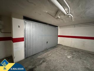 Aparcament cotxe a Avenida Habaneras - Curva de Palangre