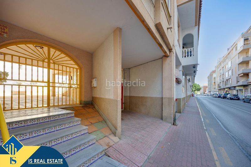 Foto 2830628f-b891-4f2d-a2c7-6208afbf833e. Appartement mit heizung pool in El Acequión Torrevieja