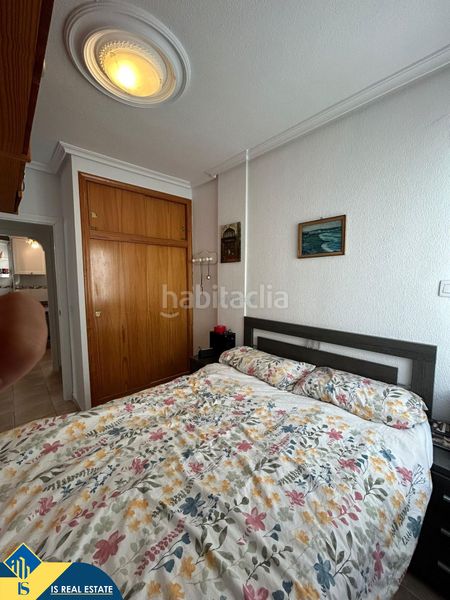 Foto 1148a10c-7418-4883-971b-942b4aa7b9dc. Penthouse with fireplace heating in Zona Playa de los Locos Torrevieja