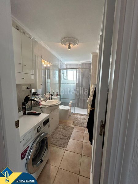Foto 24d2495f-3df3-4e8e-912c-c5287157e565. Penthouse with fireplace heating in Zona Playa de los Locos Torrevieja