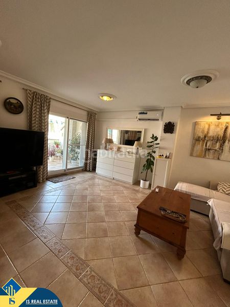 Foto 2aedd4bf-a640-479c-999b-63426722433f. Penthouse with fireplace heating in Zona Playa de los Locos Torrevieja