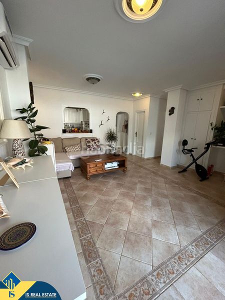 Foto 9d09aa61-a6f9-4460-887e-d7ad9a7f61c0. Penthouse with fireplace heating in Zona Playa de los Locos Torrevieja