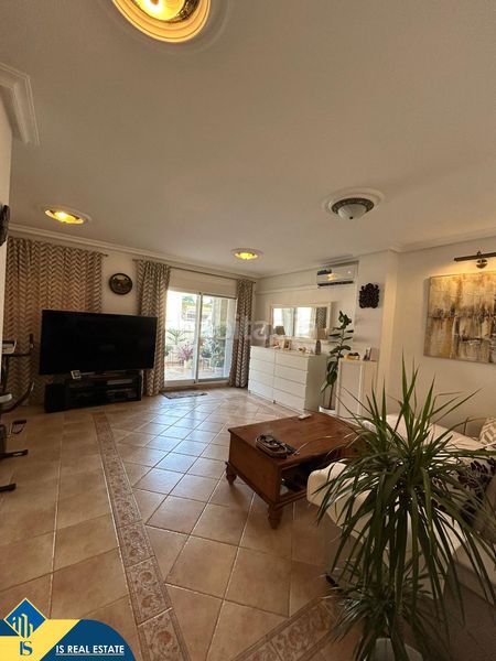 Foto ae32471a-e984-4cd2-bd71-65360d6e3066. Penthouse with fireplace heating in Zona Playa de los Locos Torrevieja