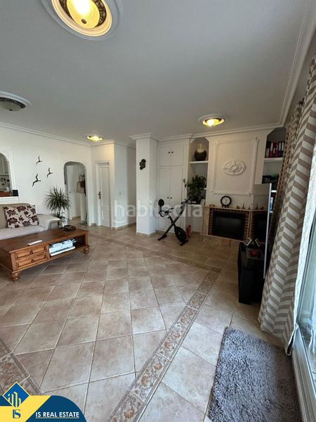 Foto f846f381-75f3-4835-95a3-58b4eef8aa66. Penthouse with fireplace heating in Zona Playa de los Locos Torrevieja