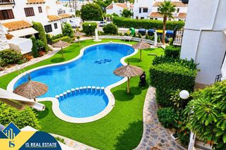 Apartment in Cabo Roig. Apartamento con piscina compartida, en la provincia de alicante,