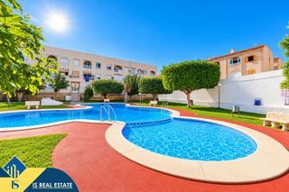 Àtic a El Acequión. Ático con piscina comunitaria, en la provincia de alicante, en l