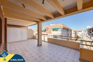 Àtic a El Acequión. Ático con terraza en venta en la provincia de alicante, torrevie