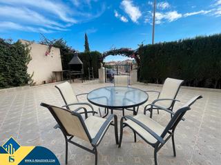 Casa a Los Balcones-Los Altos. Bungalow con piscina compartida en torrevieja, provincia de alic
