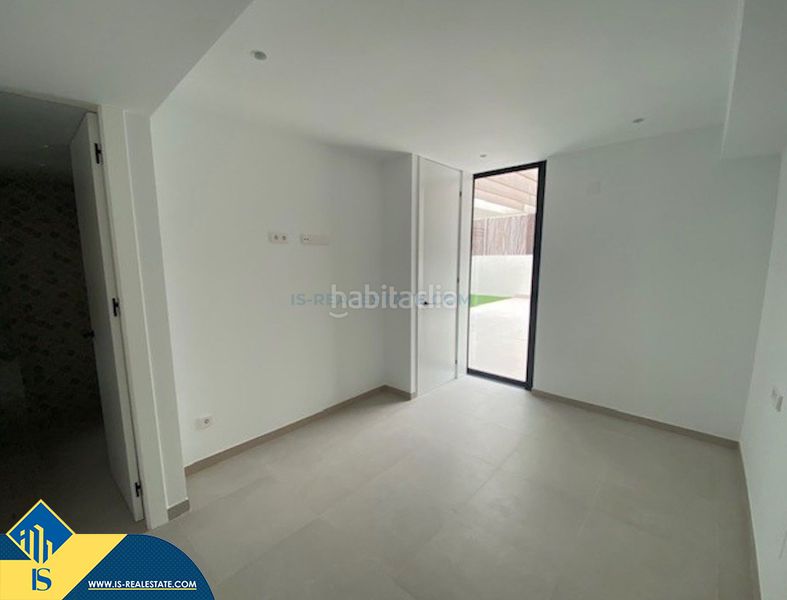 Foto e941a338-d5c4-4d25-bc11-1f8f0da2e552. Xalet amb aparcament piscina a Lomas de Cabo Roig - Los Dolses Orihuela