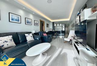 Apartament a Zona Playa del Cura. Apartamento reformado con terraza en alicante, provincia de torr