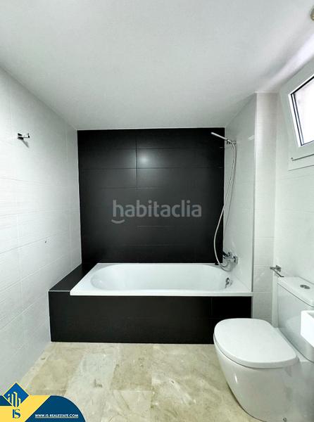 Foto 4f4cbb7f-0ed0-4c42-8c8d-71662cfc5802. Piccolo appartamento con riscaldamento parcheggio piscina in Torrevieja