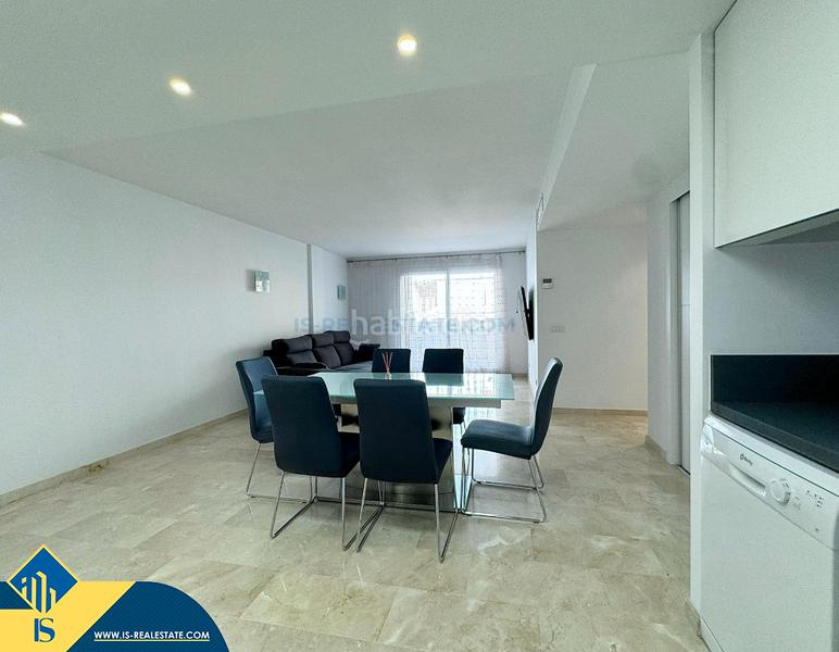 Foto f3226427-eb13-4048-8f3c-1ab27c39e45a. Piccolo appartamento con riscaldamento parcheggio piscina in Torrevieja