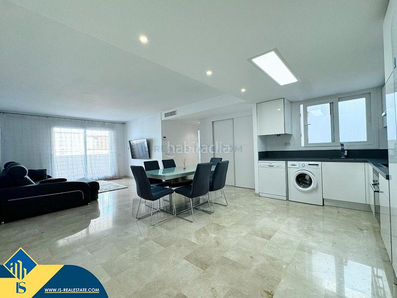 Foto f45c6a27-d19d-4f16-a8c7-9bc340f2cb30. Piccolo appartamento con riscaldamento parcheggio piscina in Torrevieja