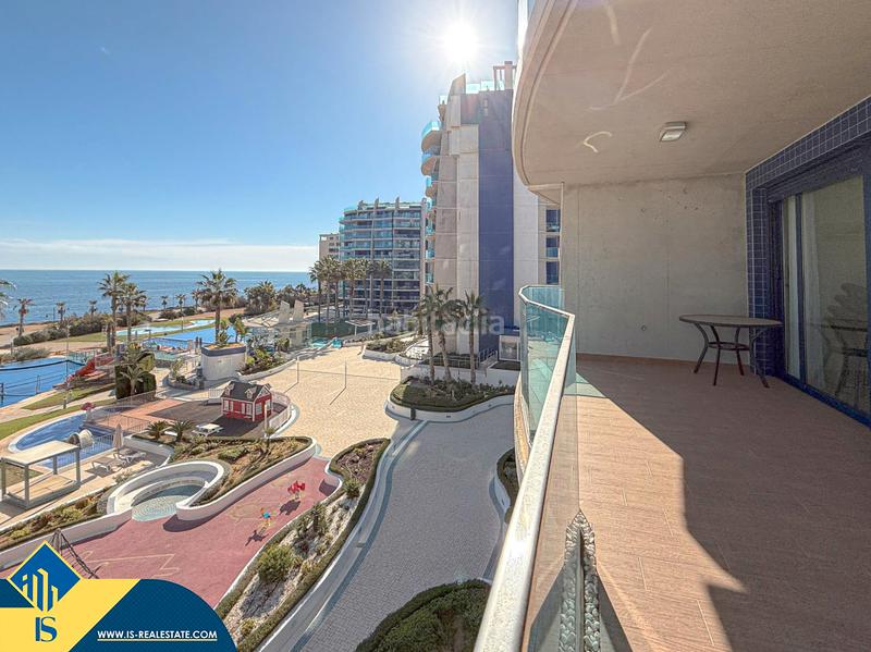 Foto 16acf0eb-3eca-4bae-b013-afdabc885e56. Appartement avec piscine dans Punta Prima Torrevieja