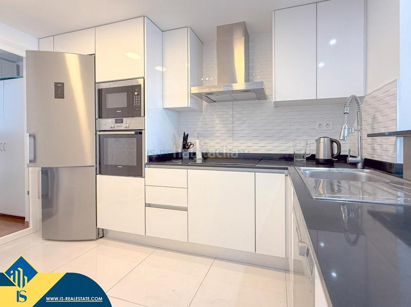 Foto 9f9cbbed-fb63-4907-a375-854637391071. Appartement avec piscine dans Punta Prima Torrevieja