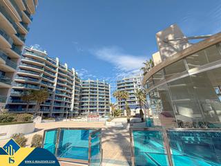 Apartamento en Punta Prima. Apartamento con piscina compartida en orihuela costa, provincia