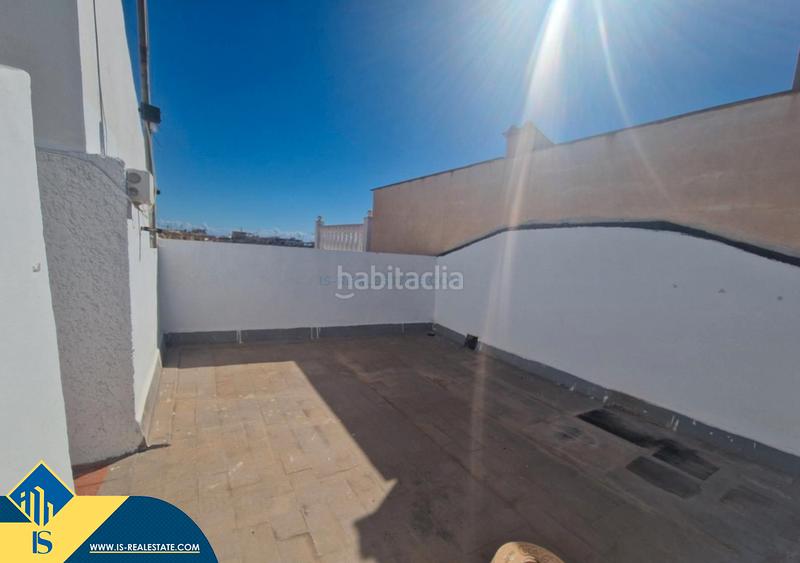 Foto 791aecb3-400a-4447-ba35-fbd72fb6d424. Semi detached house with pool in nueva Torrevieja Torrevieja