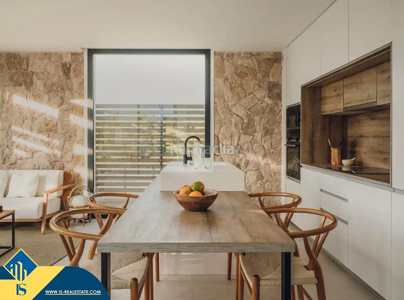 Foto 1baeeb36-e8be-4e7b-b30a-3e8bf350e38e. Chalet with parking pool in Cala Vedella-Cala Tarida Sant Josep de sa Talaia