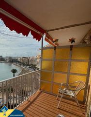 Apartament a Zona Playa del Cura. Apartamento con terraza en la provincia de alicante, en torrevie