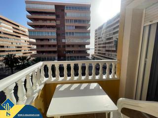 Flat in El Acequión. Apartamento con terraza en la provincia de alicante, en la local